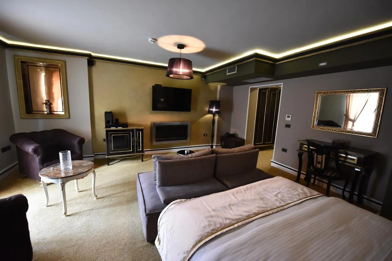 Hotel Hymeti'S Palace Pogradec 5*,  Albania