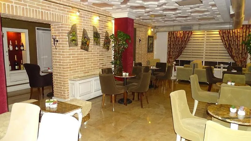 *****  Hotel Hymeti'S Palace Pogradec Albania