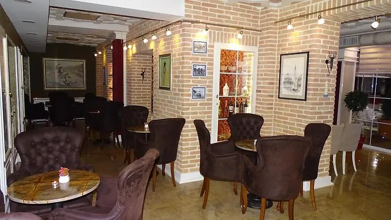 Hotel Hymeti'S Palace Pogradec